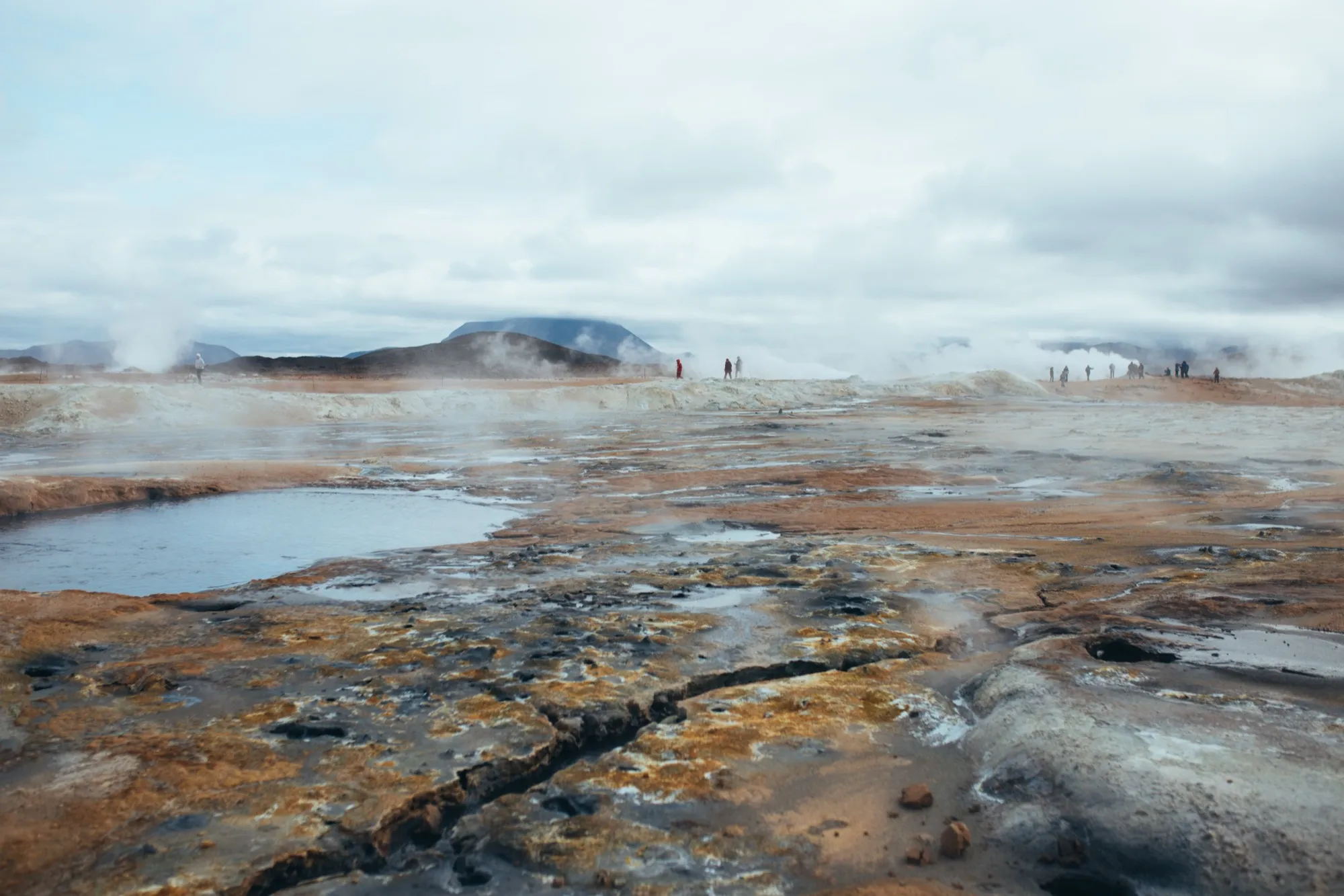 Geotermální skalnatá krajina